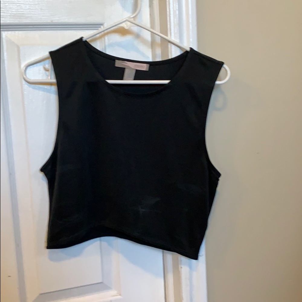 Black crop top